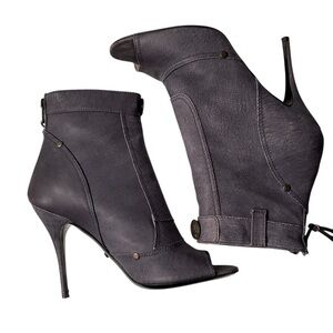 JEROME C. ROUSSEAU Blue Textured leather Open Toe Booties Stiletto size 7